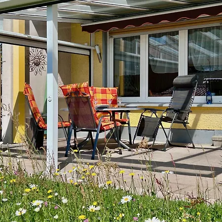 Apartment Uschis Sommergarten
